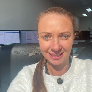 Meet your Posher, Lisa